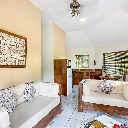 Crown Beach Resort & Spa (Adults Only) Rarotonga Exterior photo