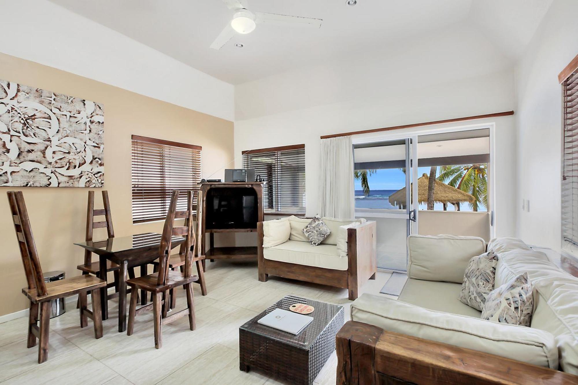 Crown Beach Resort & Spa (Adults Only) Rarotonga Exterior photo